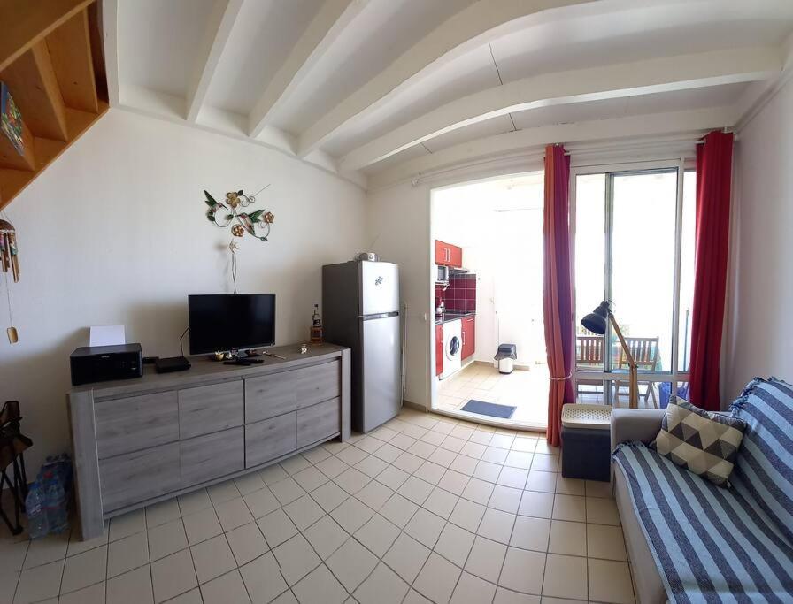 Studio T1 Bis La Belle Vue, Vue Mer, Wifi, Plage A 50M Ле-Муль Экстерьер фото
